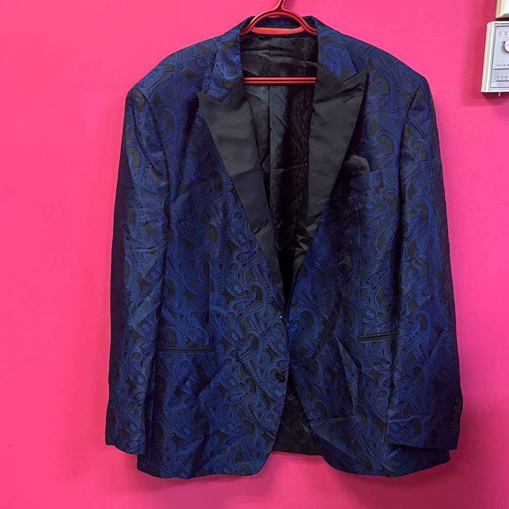 TALLIA Black and Blue Paisley Blazer